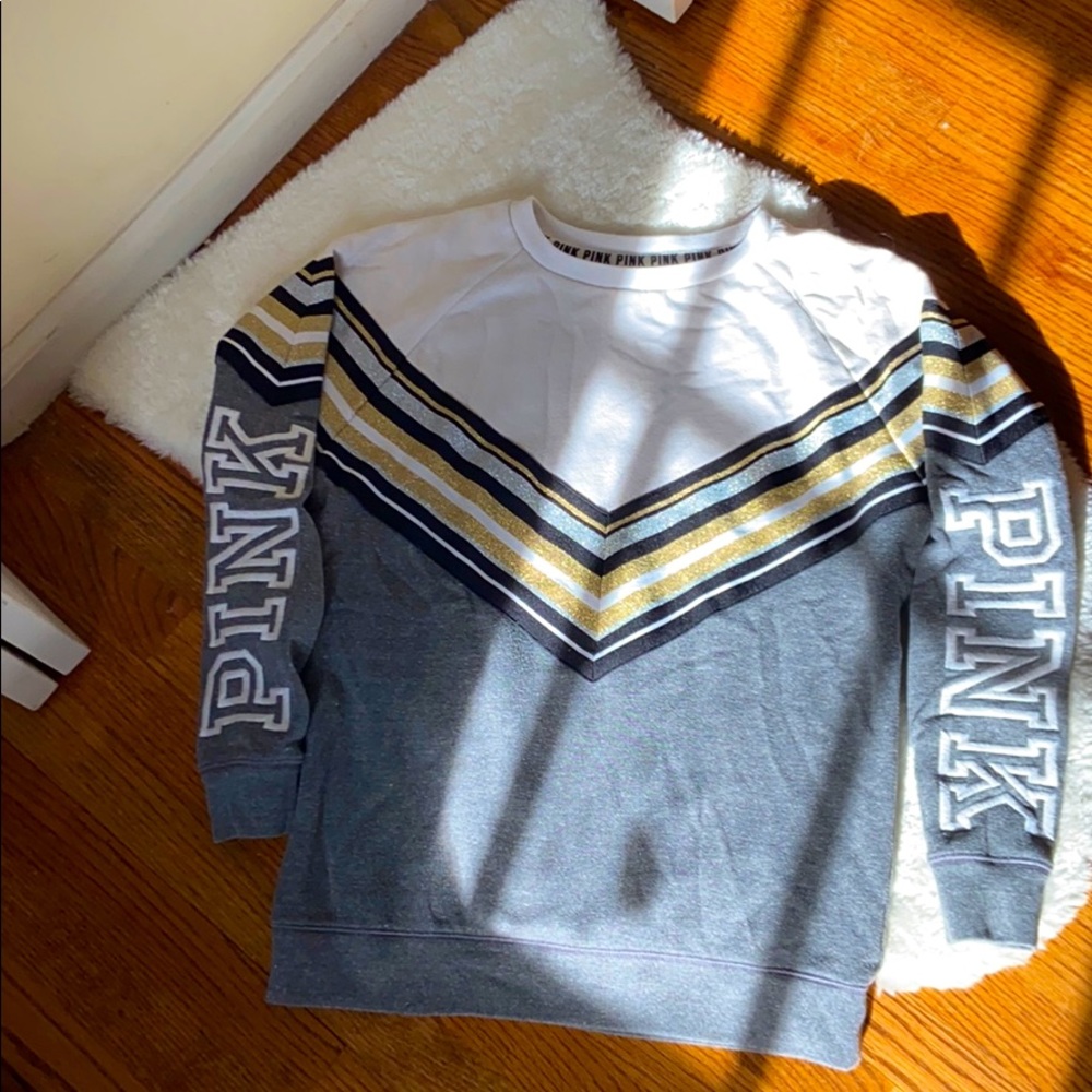 VICTORIA SECRET/PINK SWEATER, NEVER WORN!!